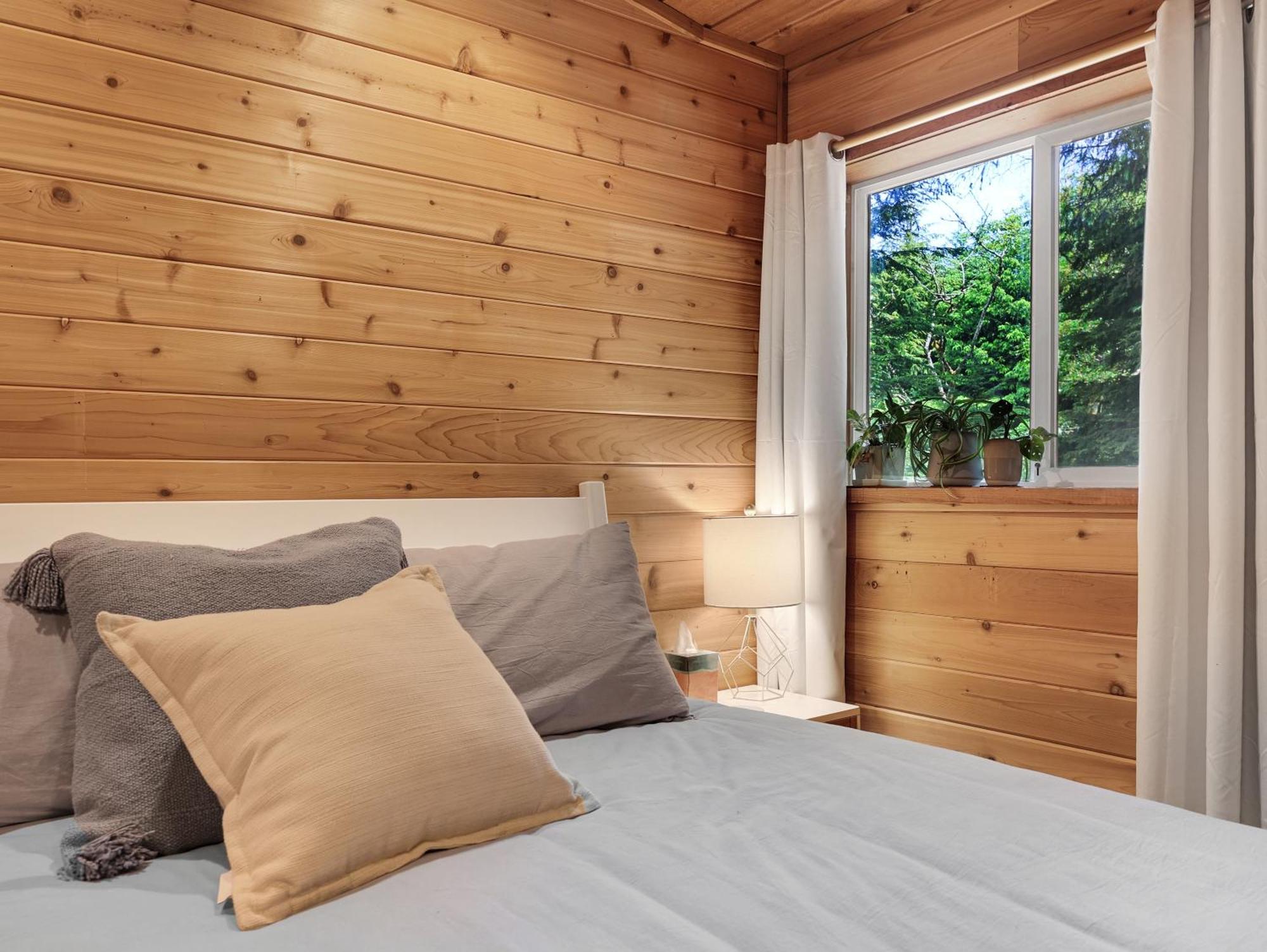 Woods Waves: Luxury Coast Cabin King Beds Pets Tillamook Exterior photo